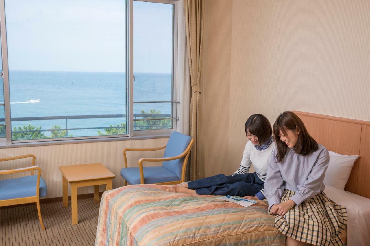 ホテル 休暇村 志賀島 福岡市 エクステリア 写真