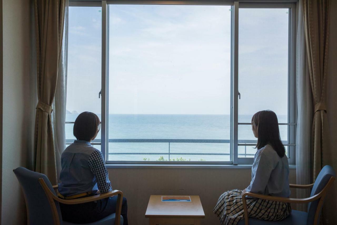 ホテル 休暇村 志賀島 福岡市 エクステリア 写真